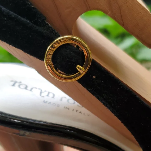 Taryn Rose peep toe heels - Picture 4 of 8